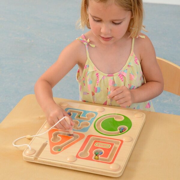 pinobambino Drewniany Labirynt Magnetyczny Montessori Pisanie i Motoryka 1 Główna zabawki drewniane montessori